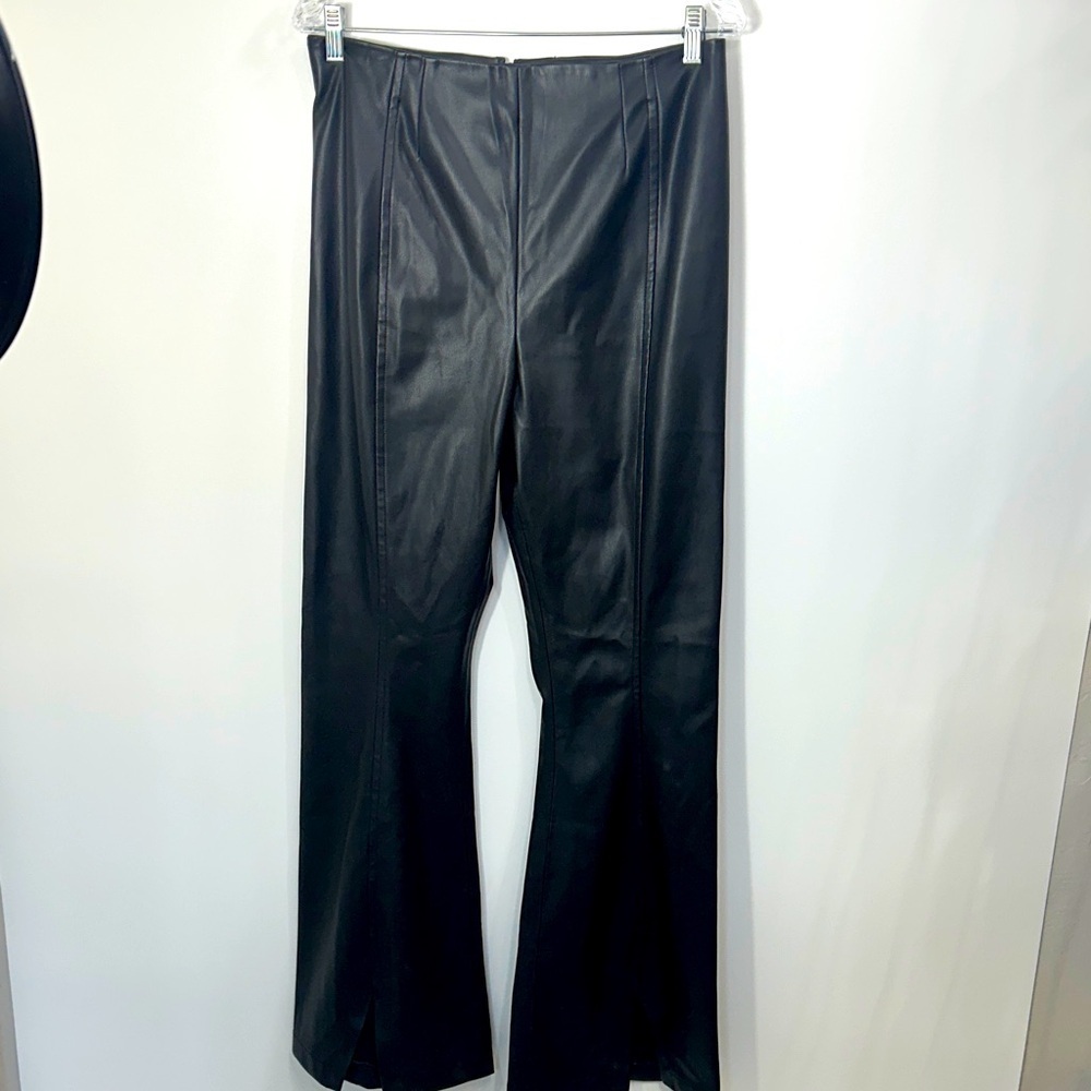 Free‎ People We the Free Black faux leather flare leg pants size 31.